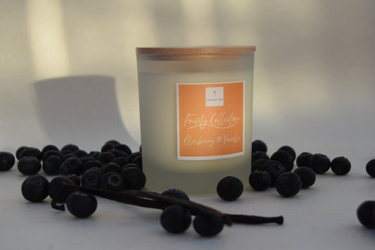 Blueberry & Vanilla Soy Wax Candle, with Wooden Wick - Cluaran Crafts