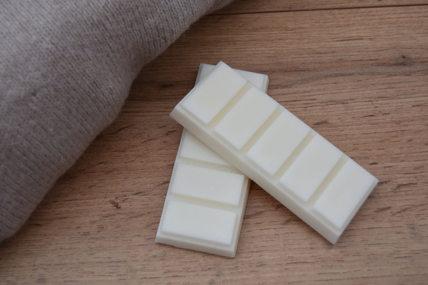 Fresh Linen Snap Bar