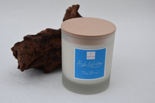 Tidal Breeze Soy Wax Candle, with Wooden Wick - Cluaran Crafts